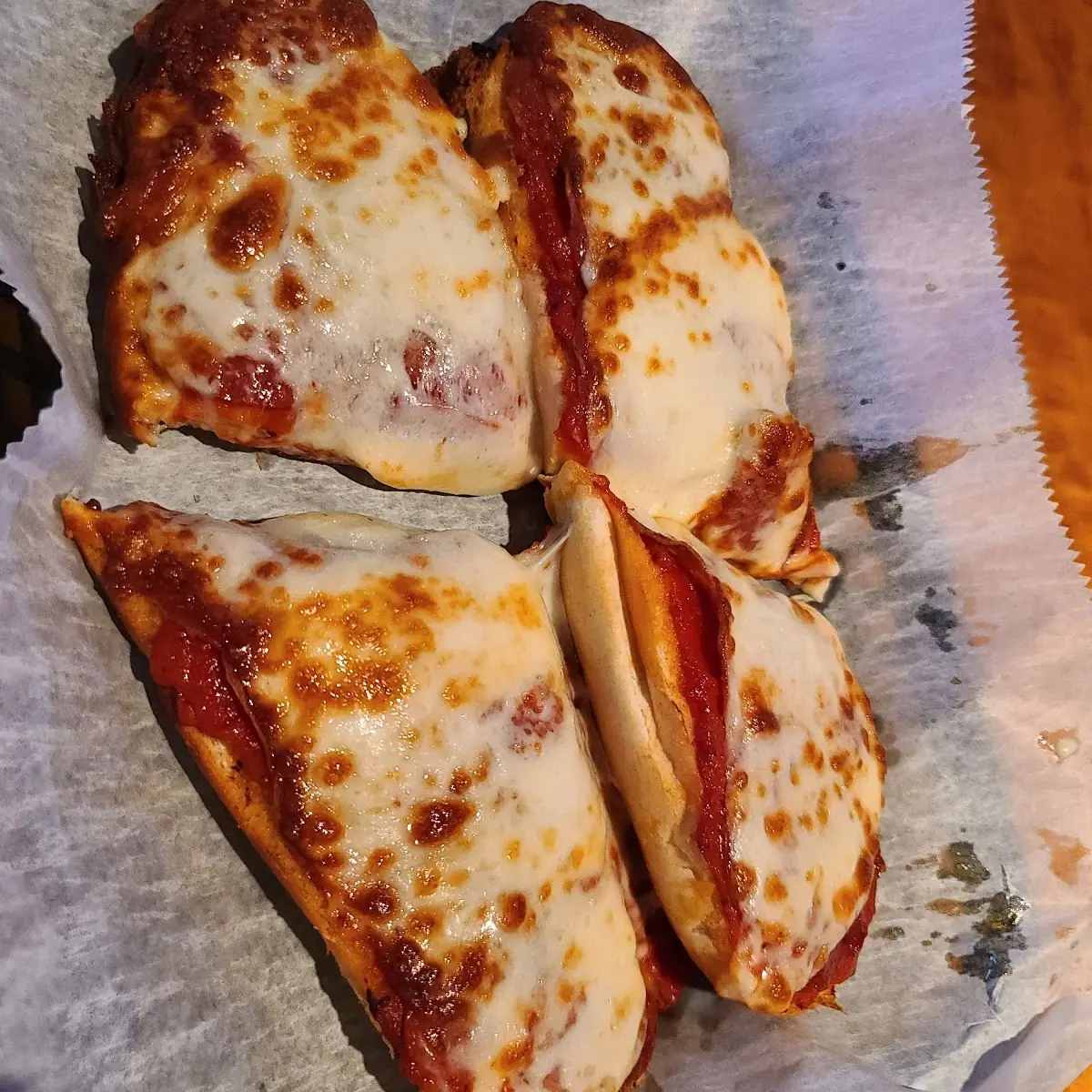 Tossed Green Salad with Garlic Bread
