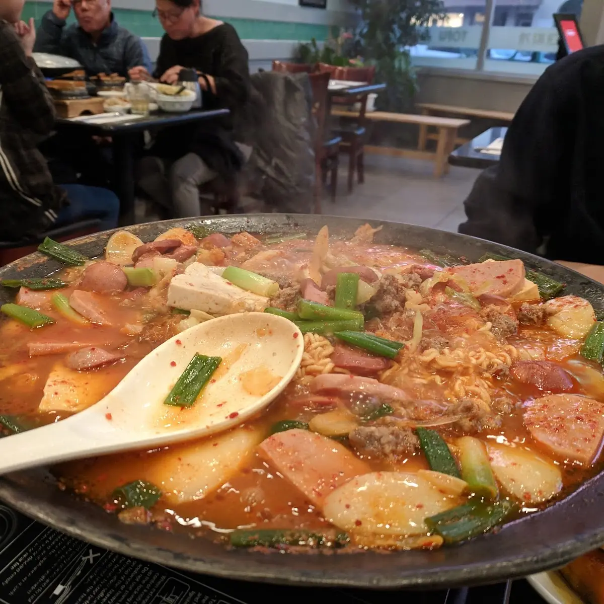 budae jjigae for two 부대찌개 2 인분