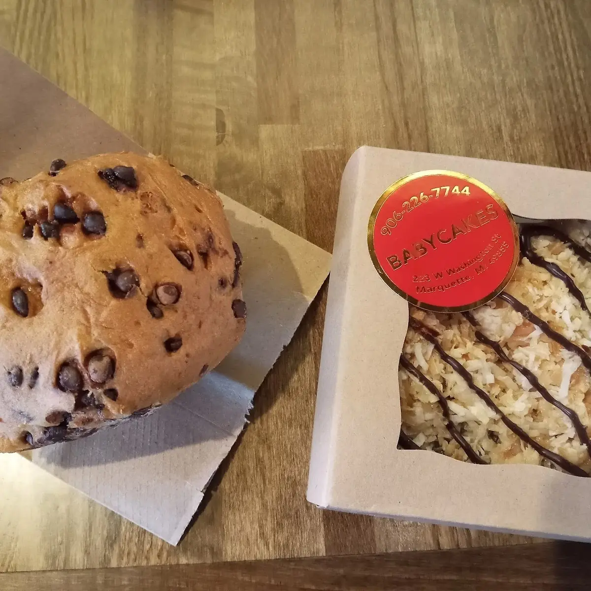 Cranberry Chocolate Chip Muffin