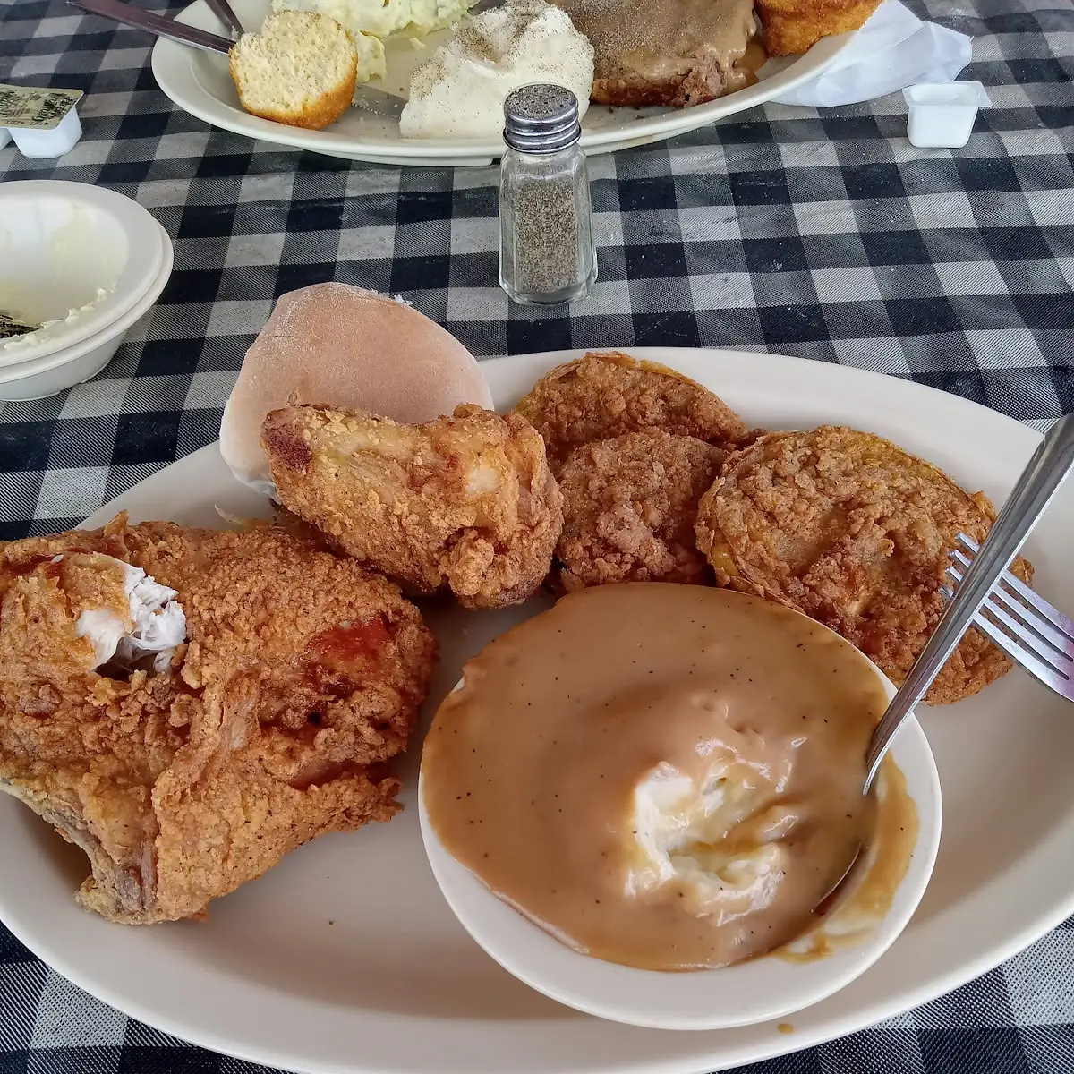 Fried Chicken Fried Green Tomatoes and Mashed Potatoes and Gravy