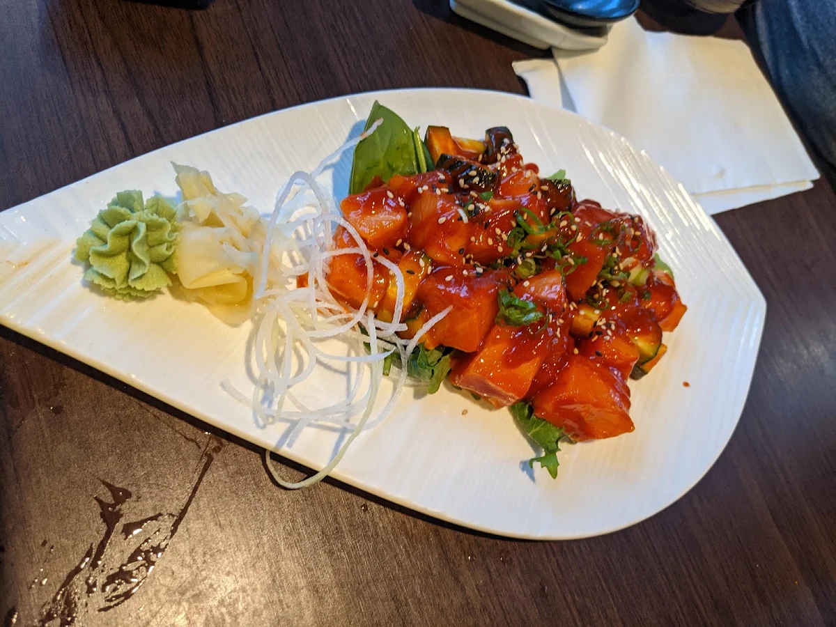 Salmon Sashimi 8pcs