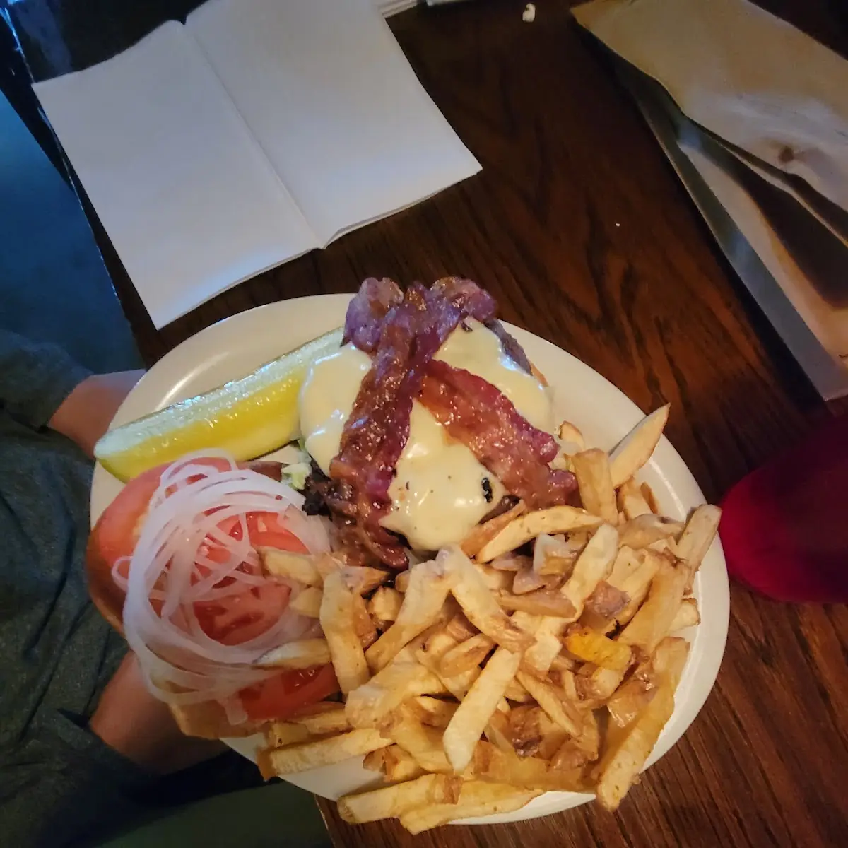 Bacon Cheeseburger