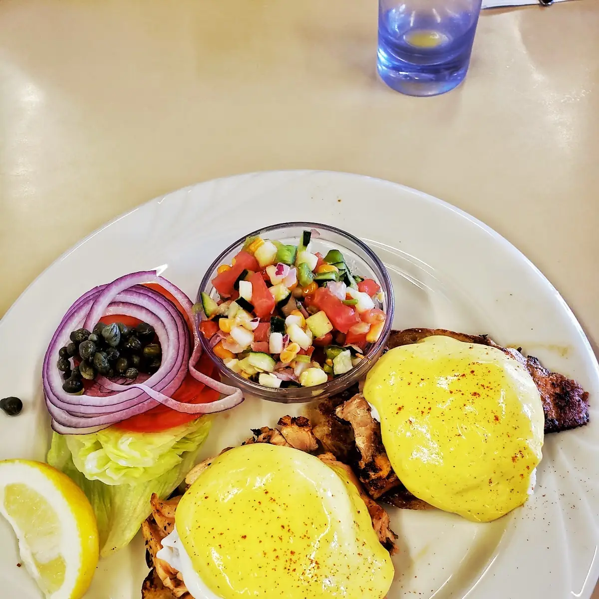 Grilled Salmon Benedict
