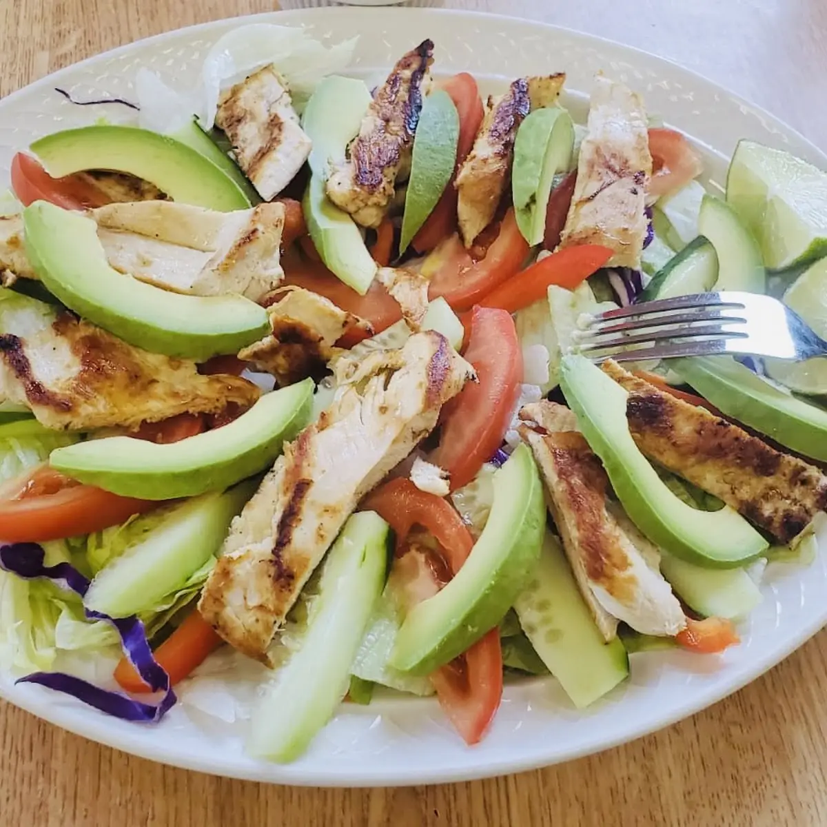 Ensalada De Pechuga Pollo Asada Grilled Chicken Breast Salad