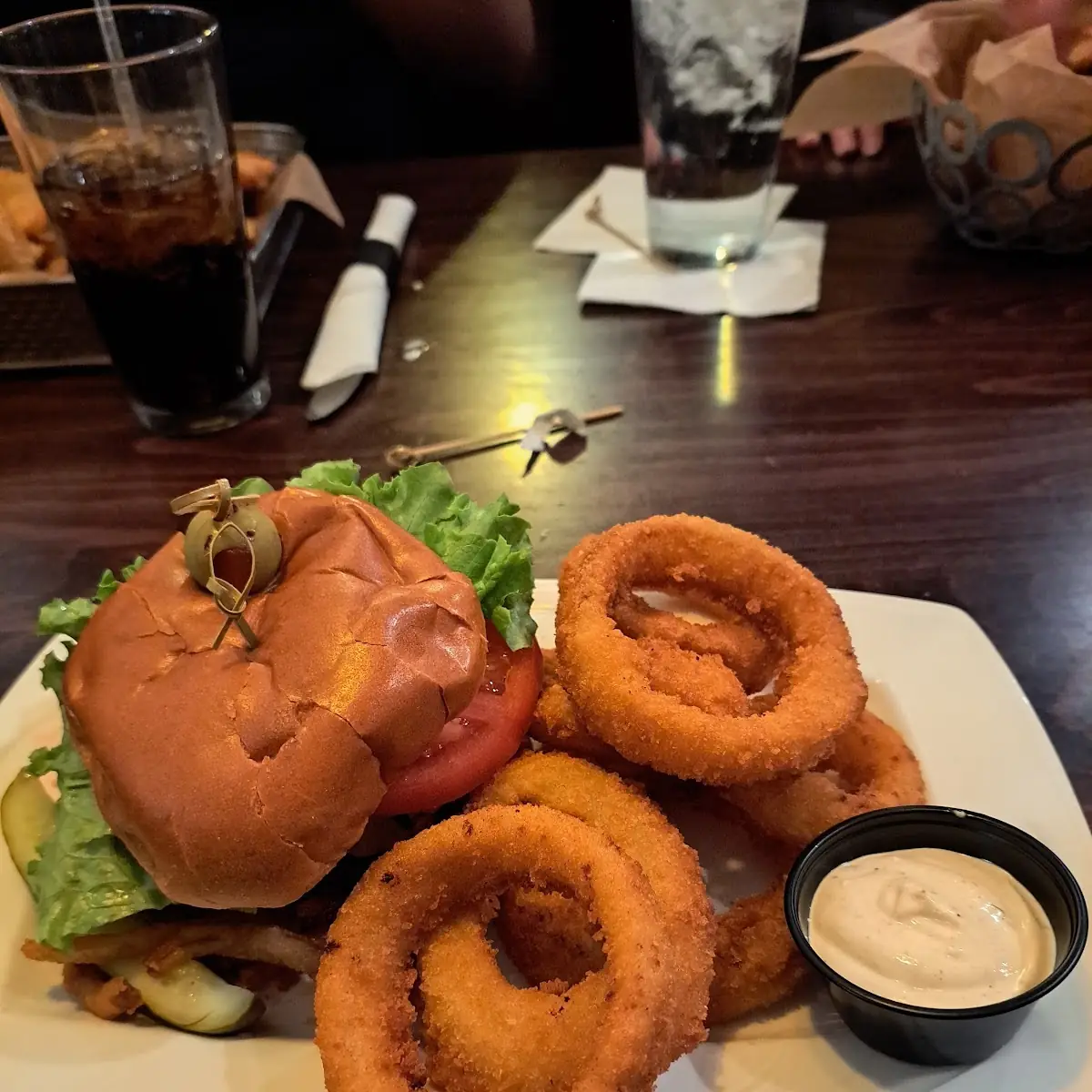 Bacon Chedder Burger w Onion Rings