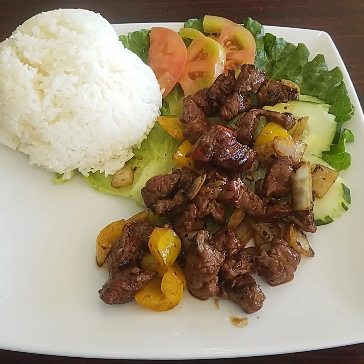 Shaking Beef with White Rice Com Bo Luc Lac