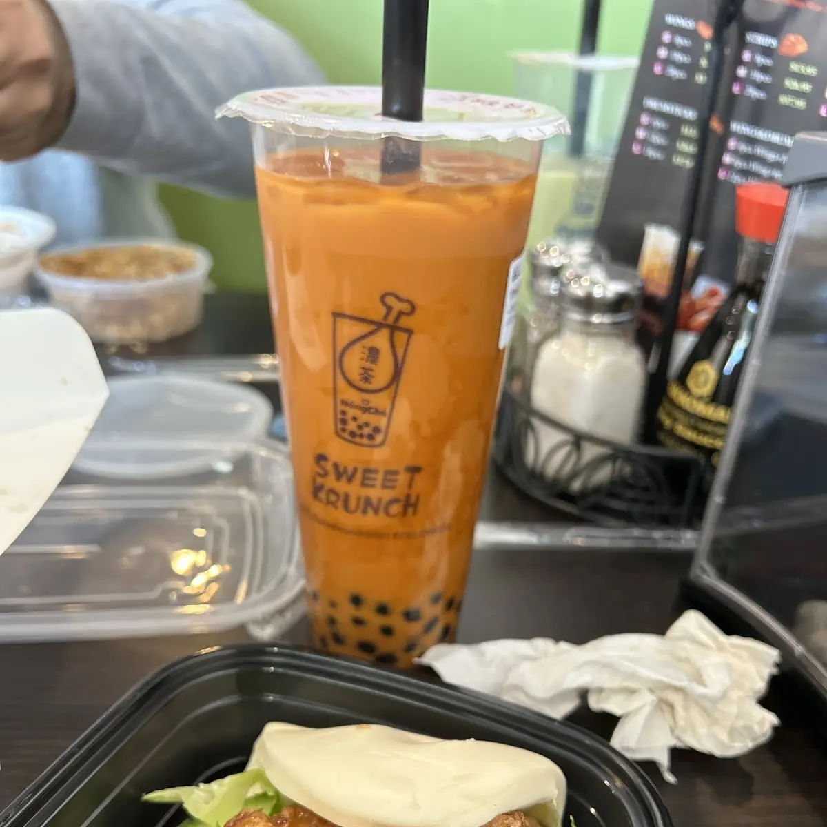 Bao Bun with Thai Boba