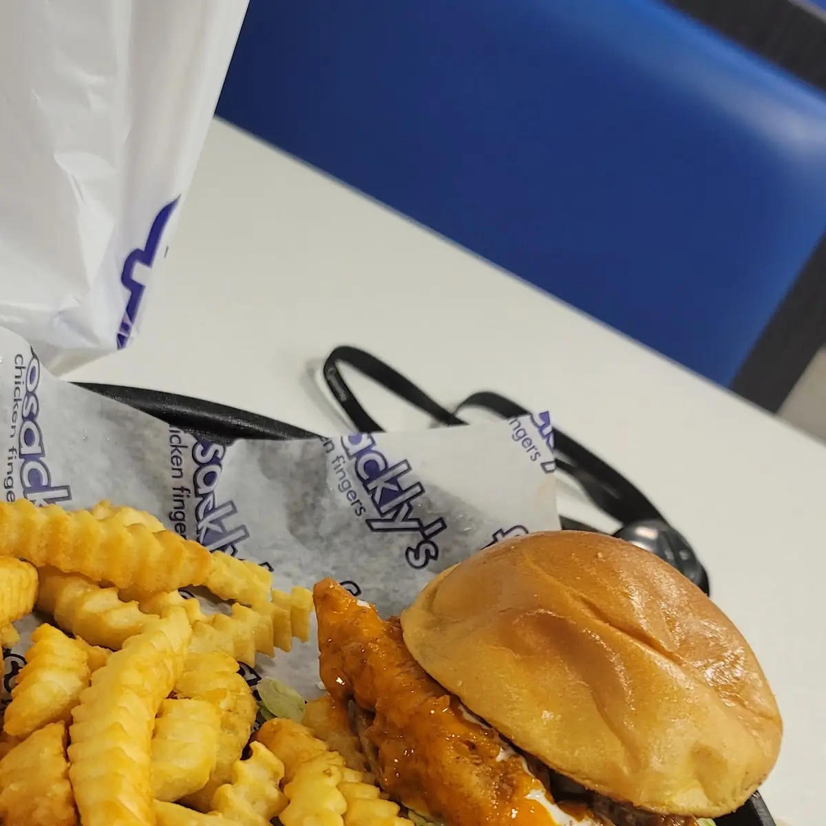 Buffalo Chicken Sandwich Combo