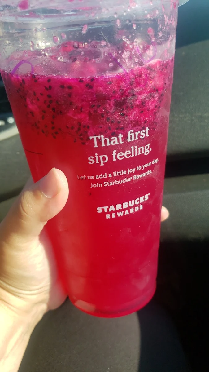 Mango Dragonfruit Lemonade