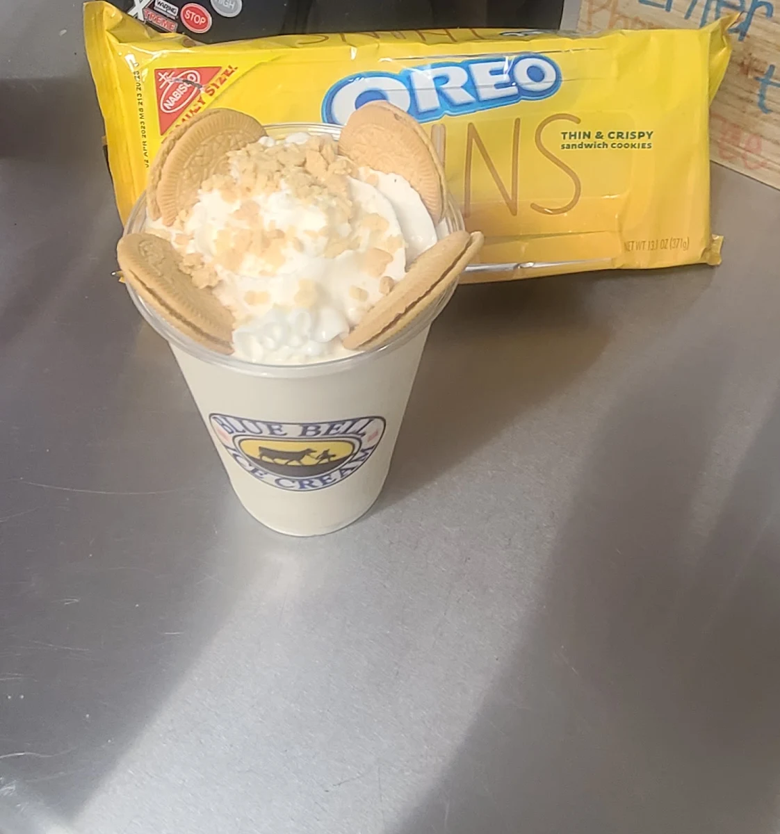 Blonde Oreo Cookie Shake