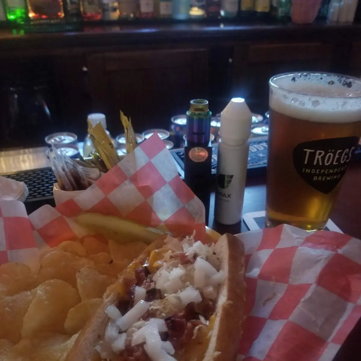 Single Hot Dog