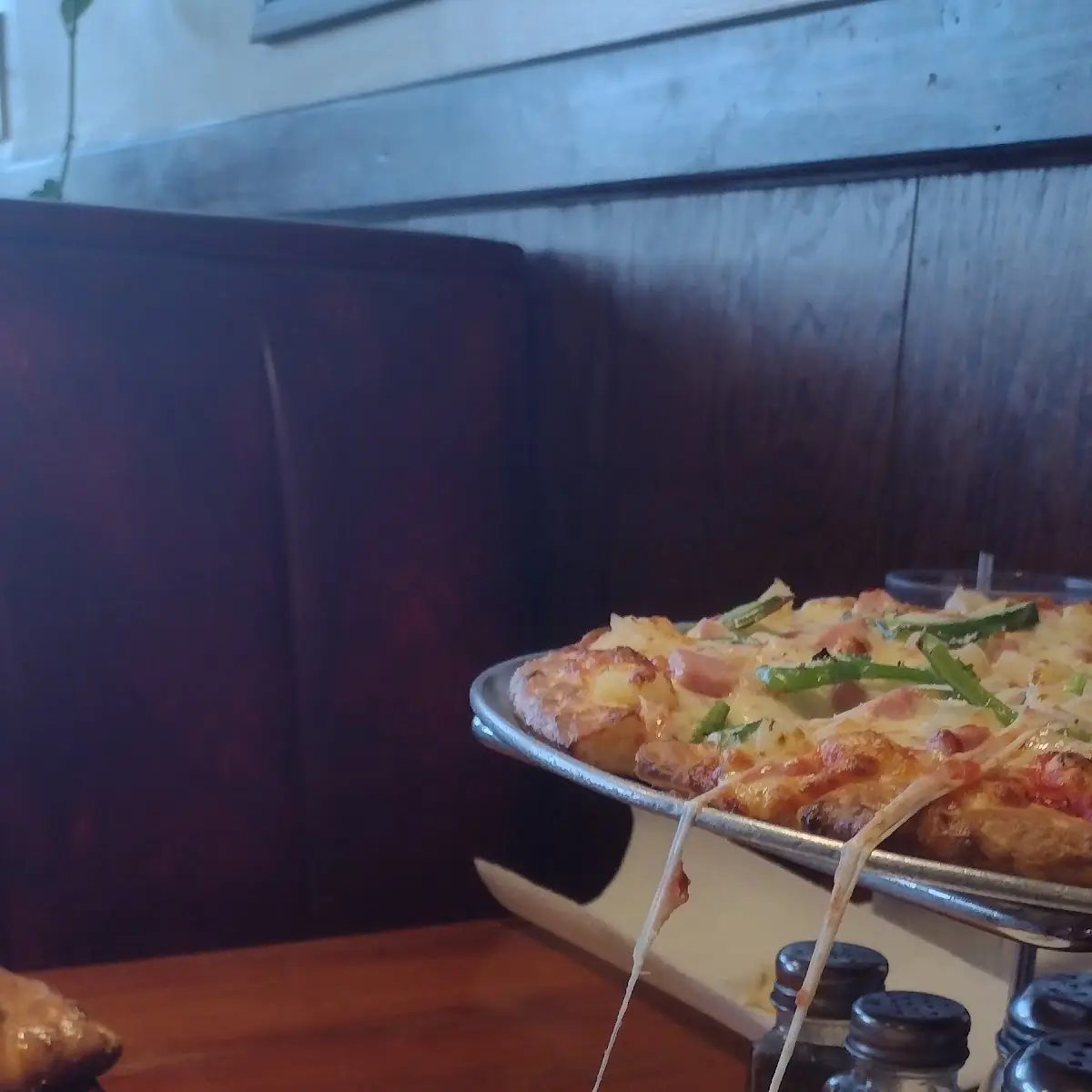 Hawaiian Pizza