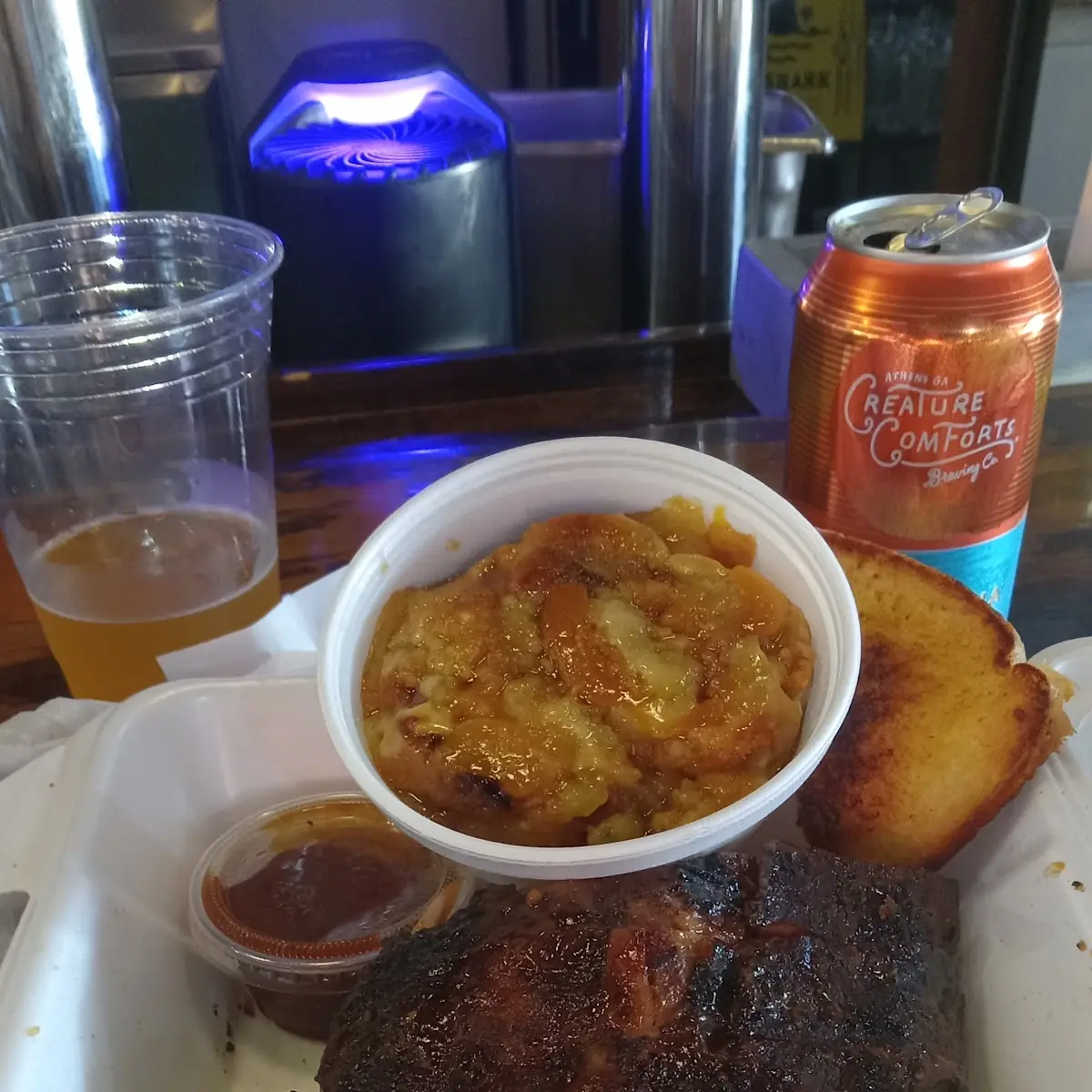 Ribs with Cornbread and Apple Cobbler