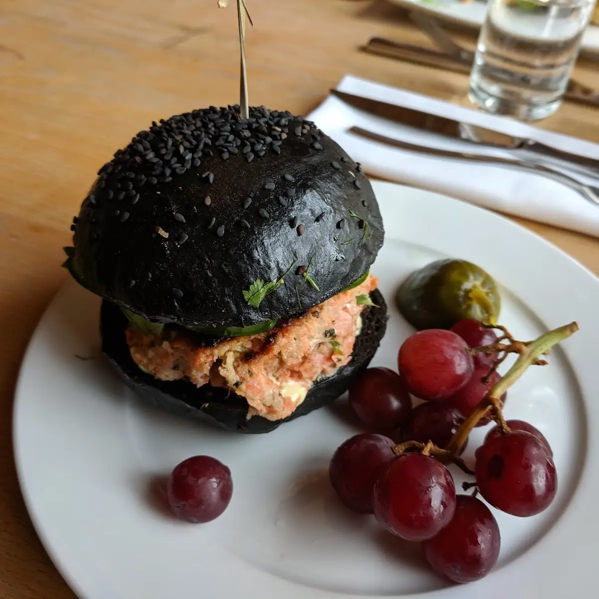 Salmon Burger