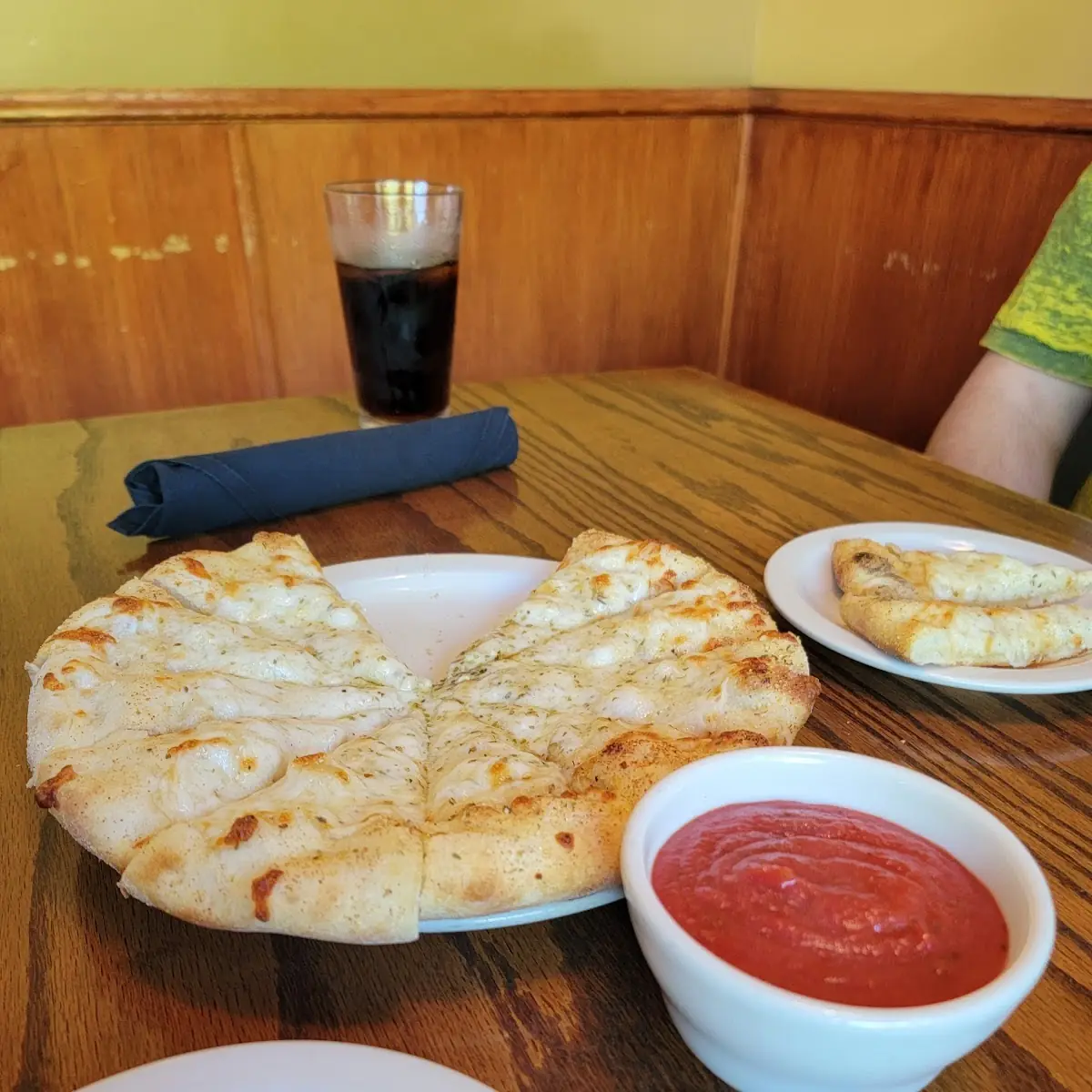 Garlic Bread with Mozzarella