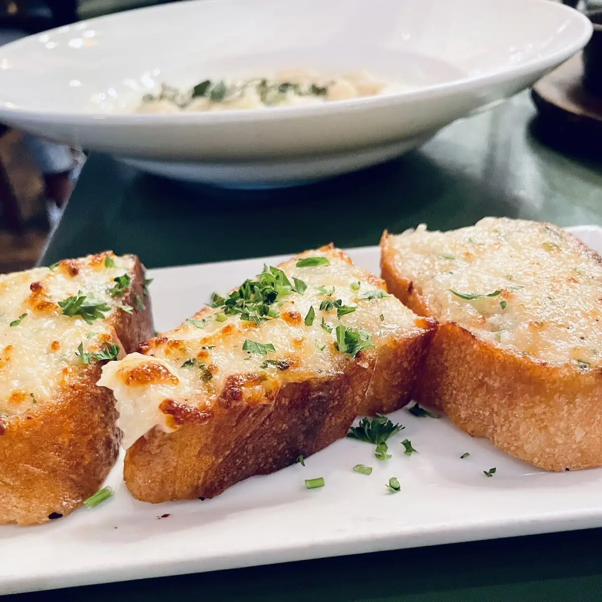 Creamy Garlic Parmesan Bread