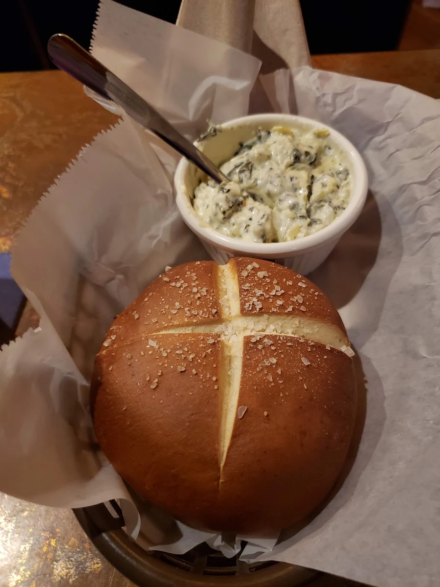 Spinach Artichoke Dip with Pretzel Roll
