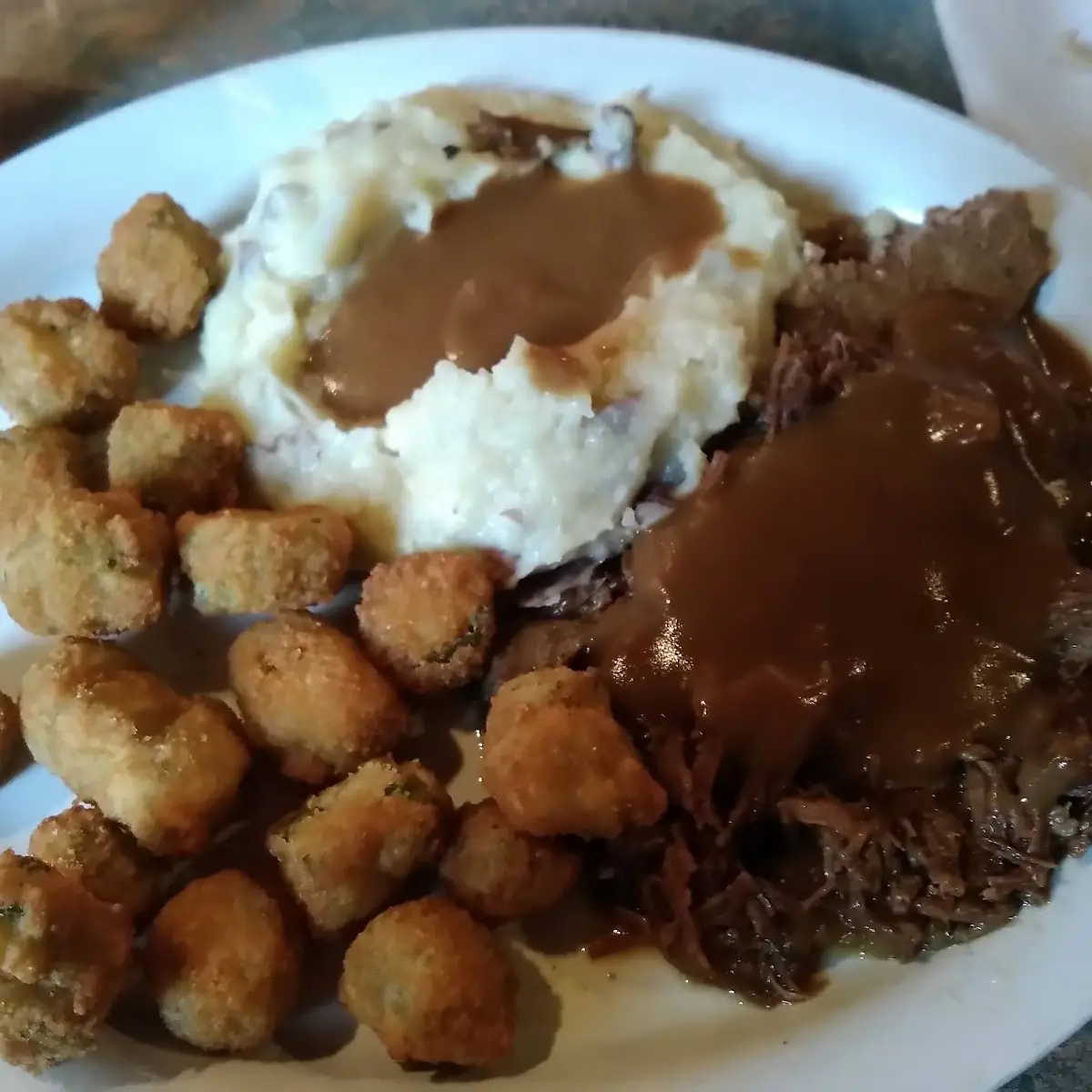 Mashed Potatoes with Gravy