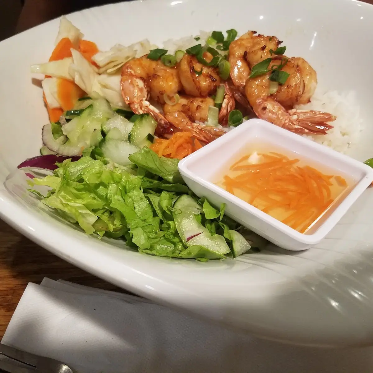 Grilled Shrimp Bowl Com Tom Nuong