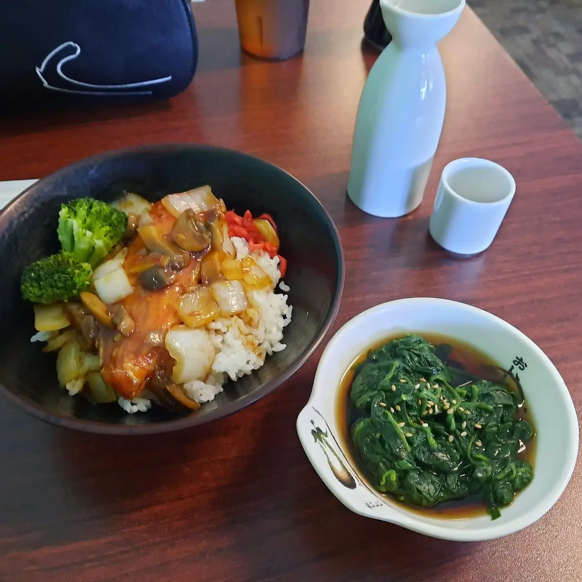 Spicy Salmon Don with Oshitashi