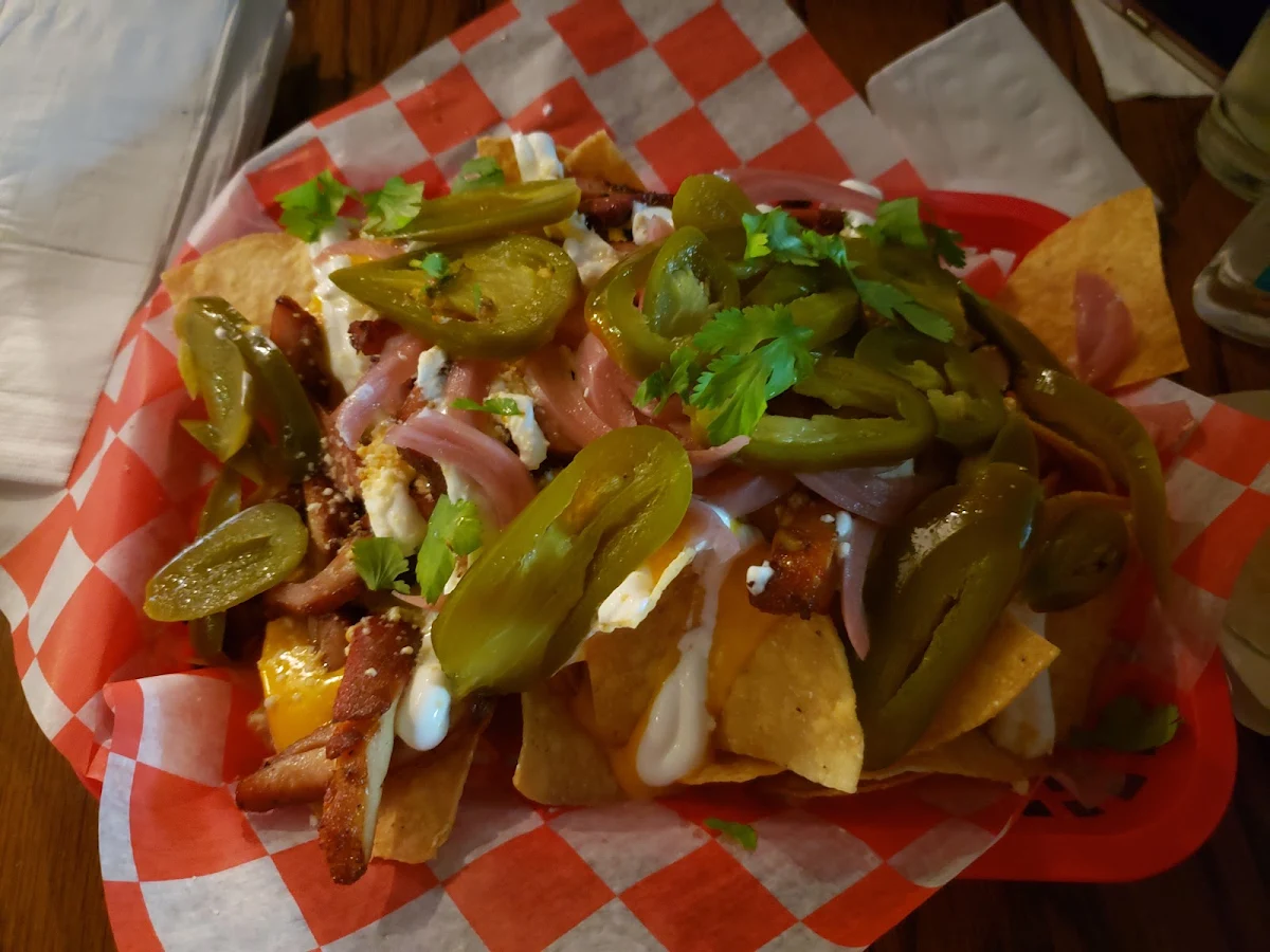 Smoked Chicken Nachos