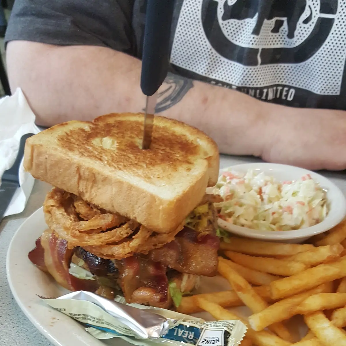 GOAT CHEESE BURGER