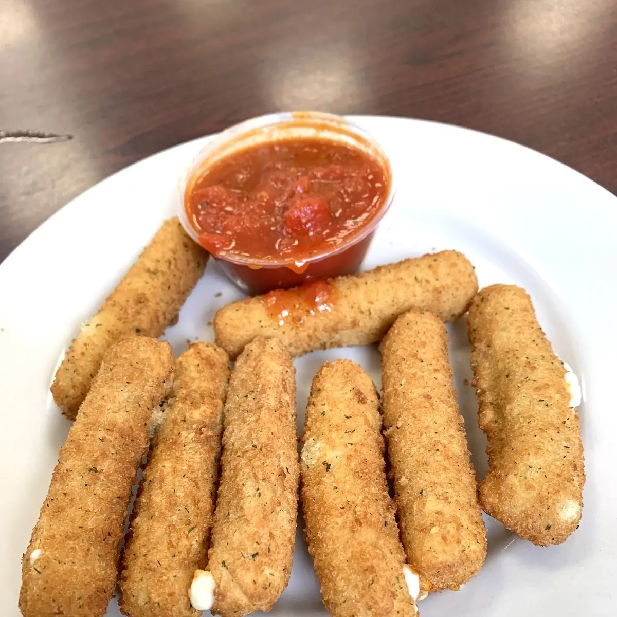 Mozzarella Sticks (8)