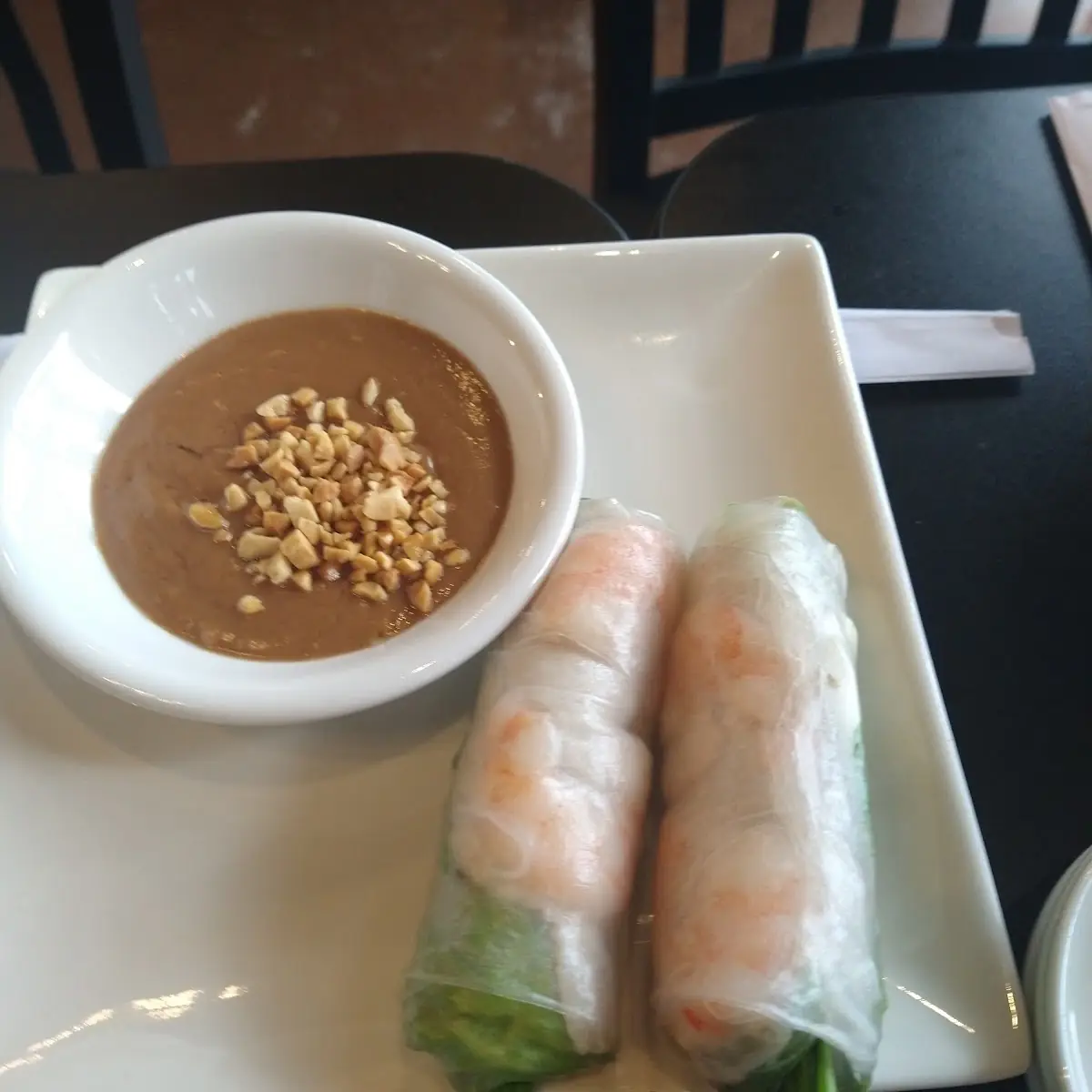 Fresh Spring Rolls with Peanut Sauce