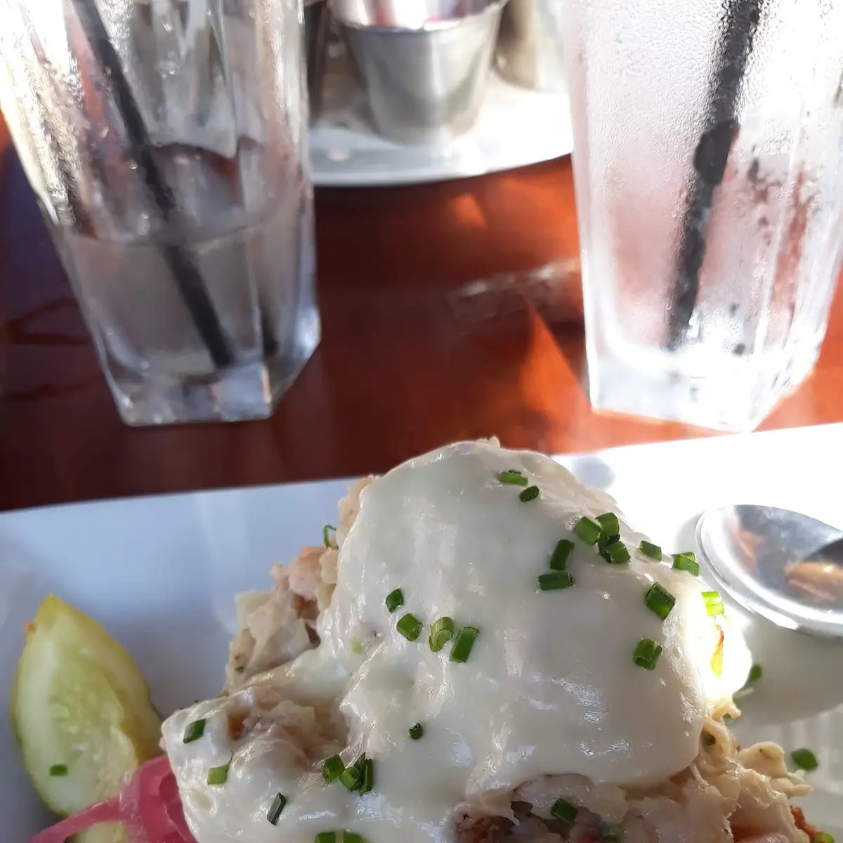 Crab Cake Eggs Benedict