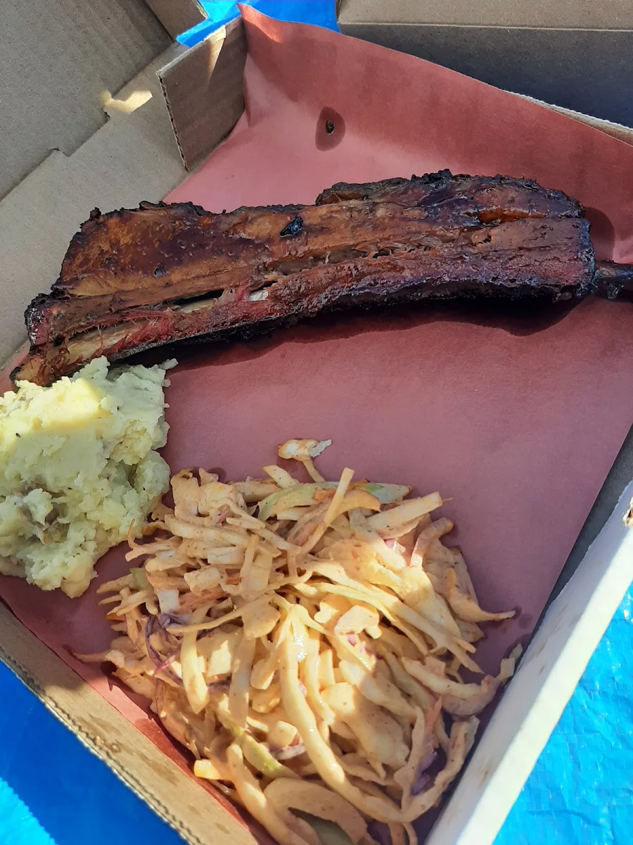 Dino Beef Rib, Boshkung Smokehouse