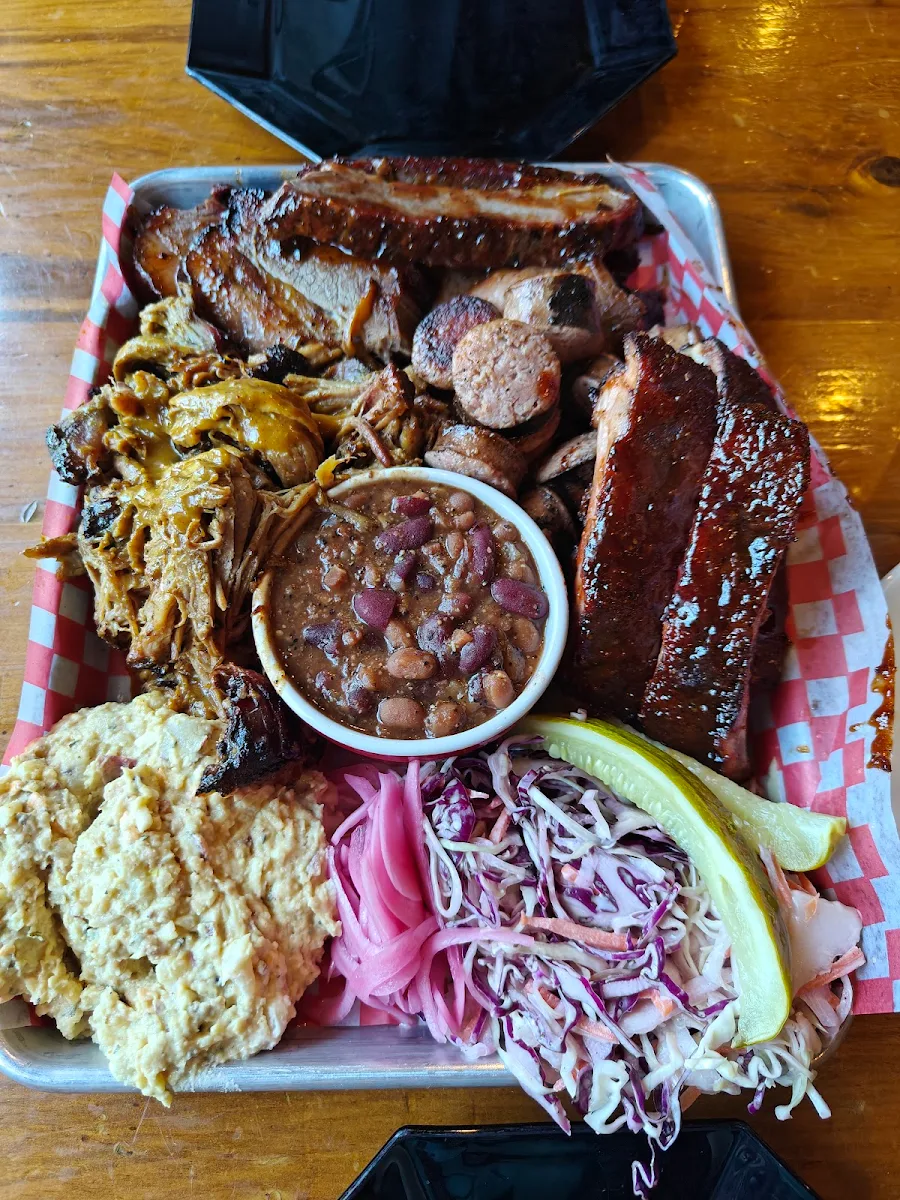 Highlights, Boshkung Smokehouse