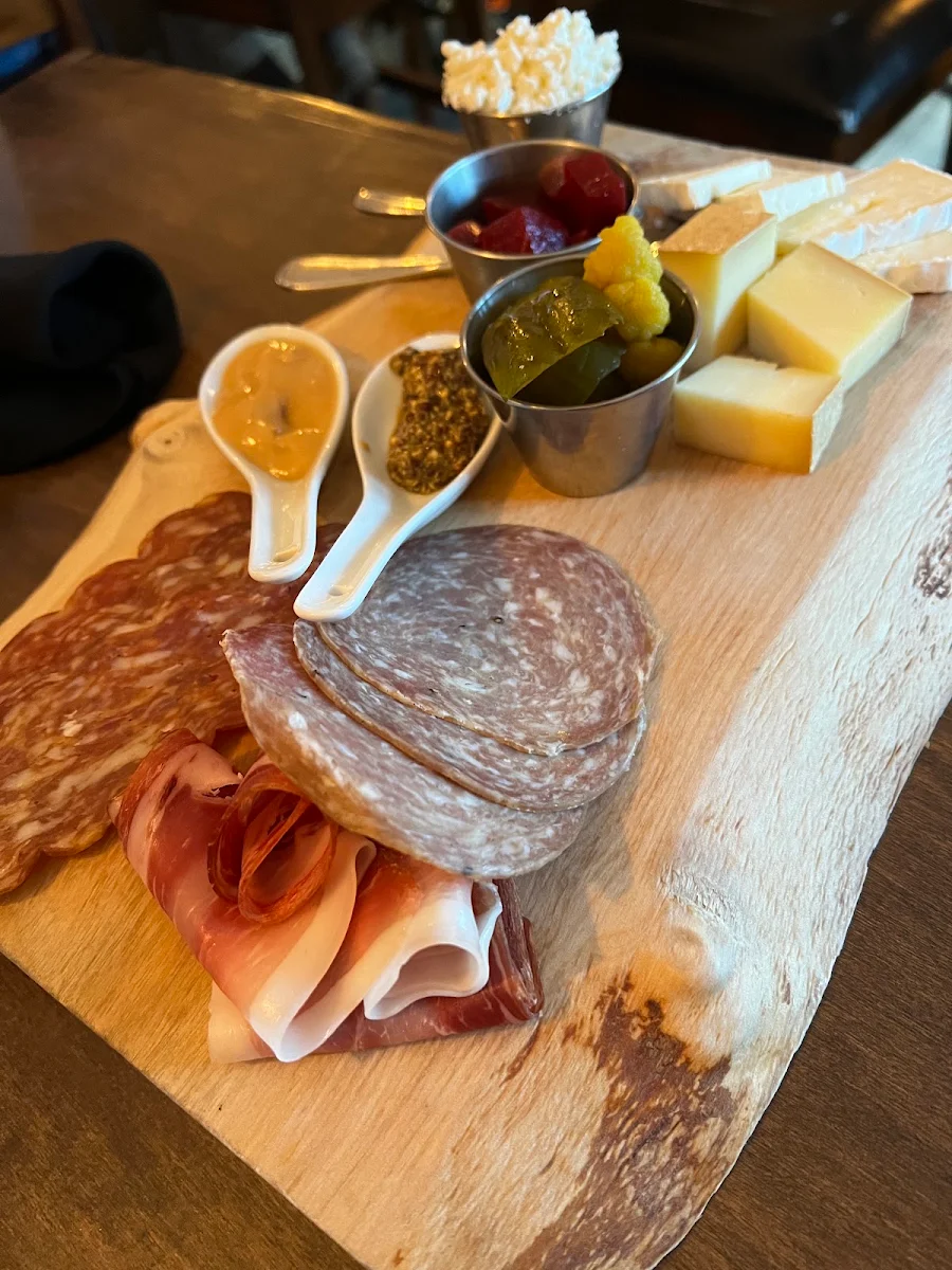 Artisan Cheese Plate