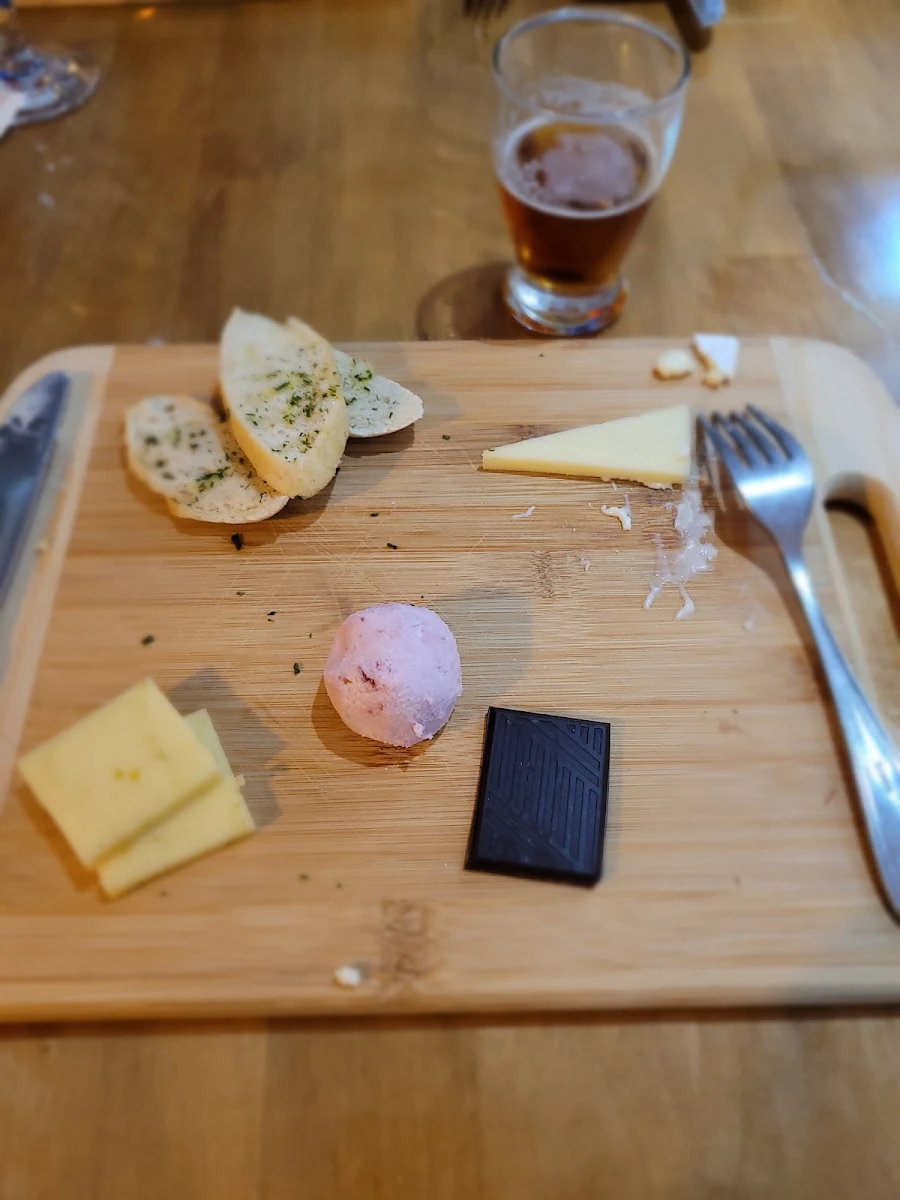 Beer and Cheese Plate