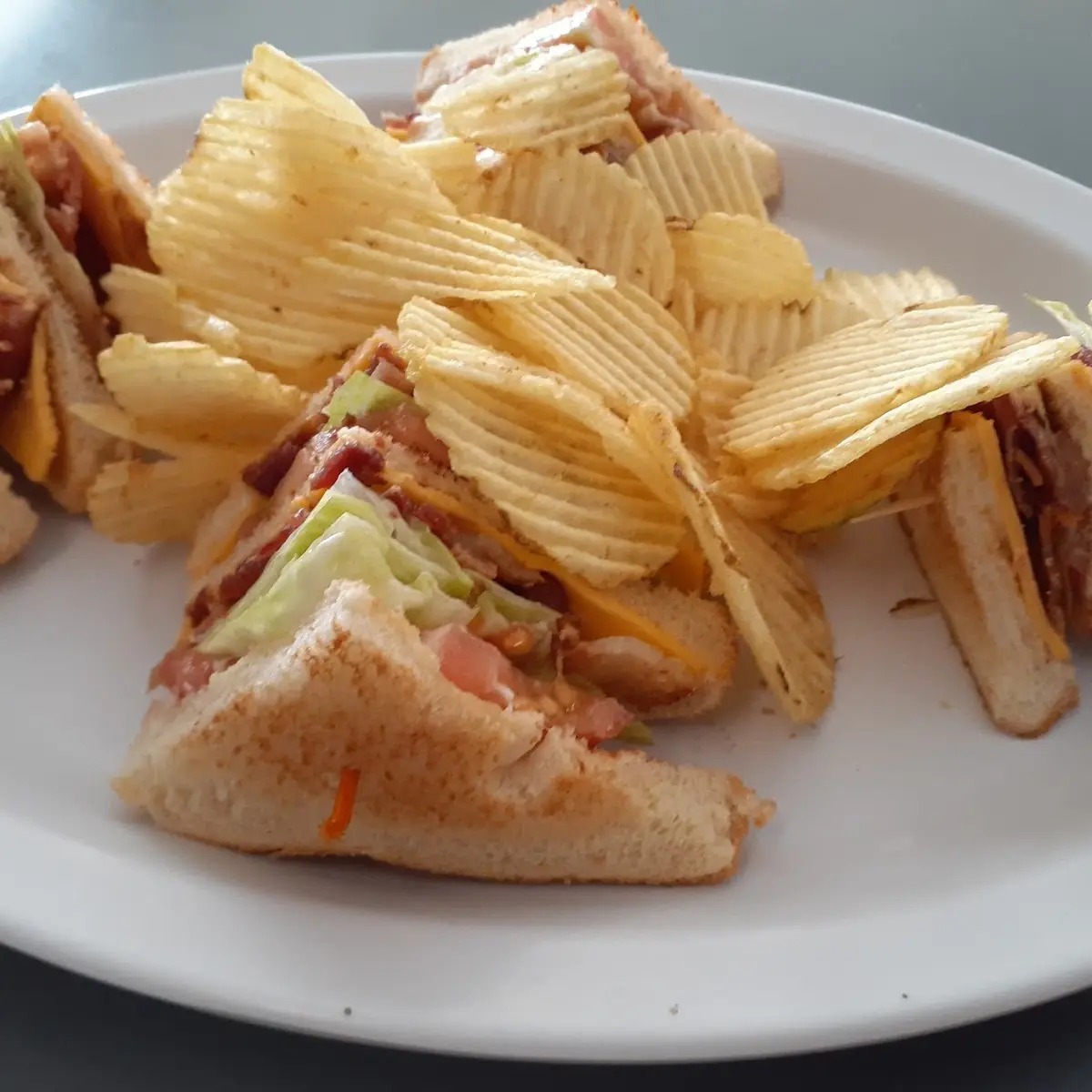 blt Club with Potato Chips