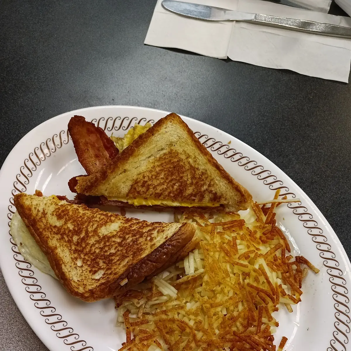 Egg Bacon Breakfast Sandwich with Hash Browns