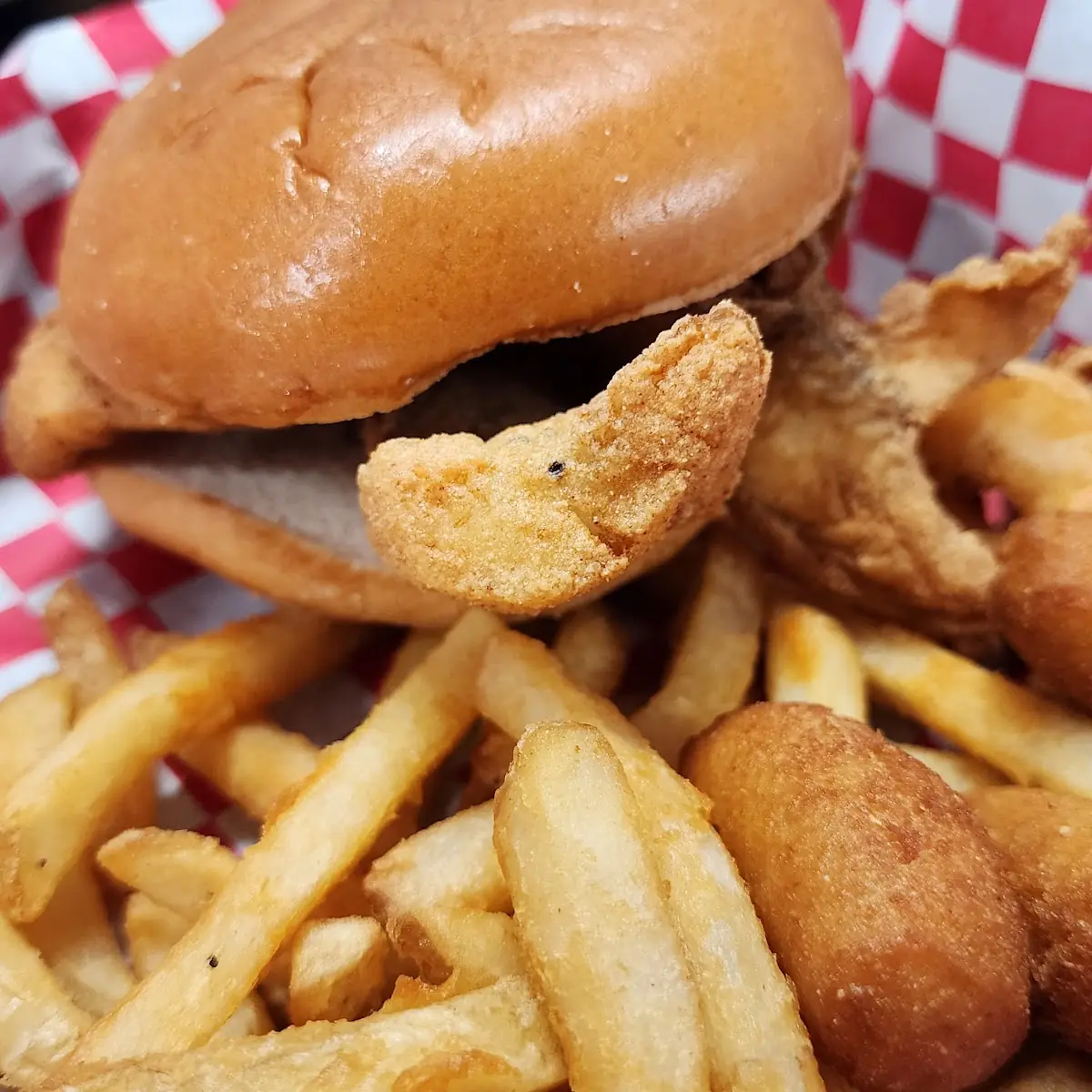 Chicken Sandwich & Fries
