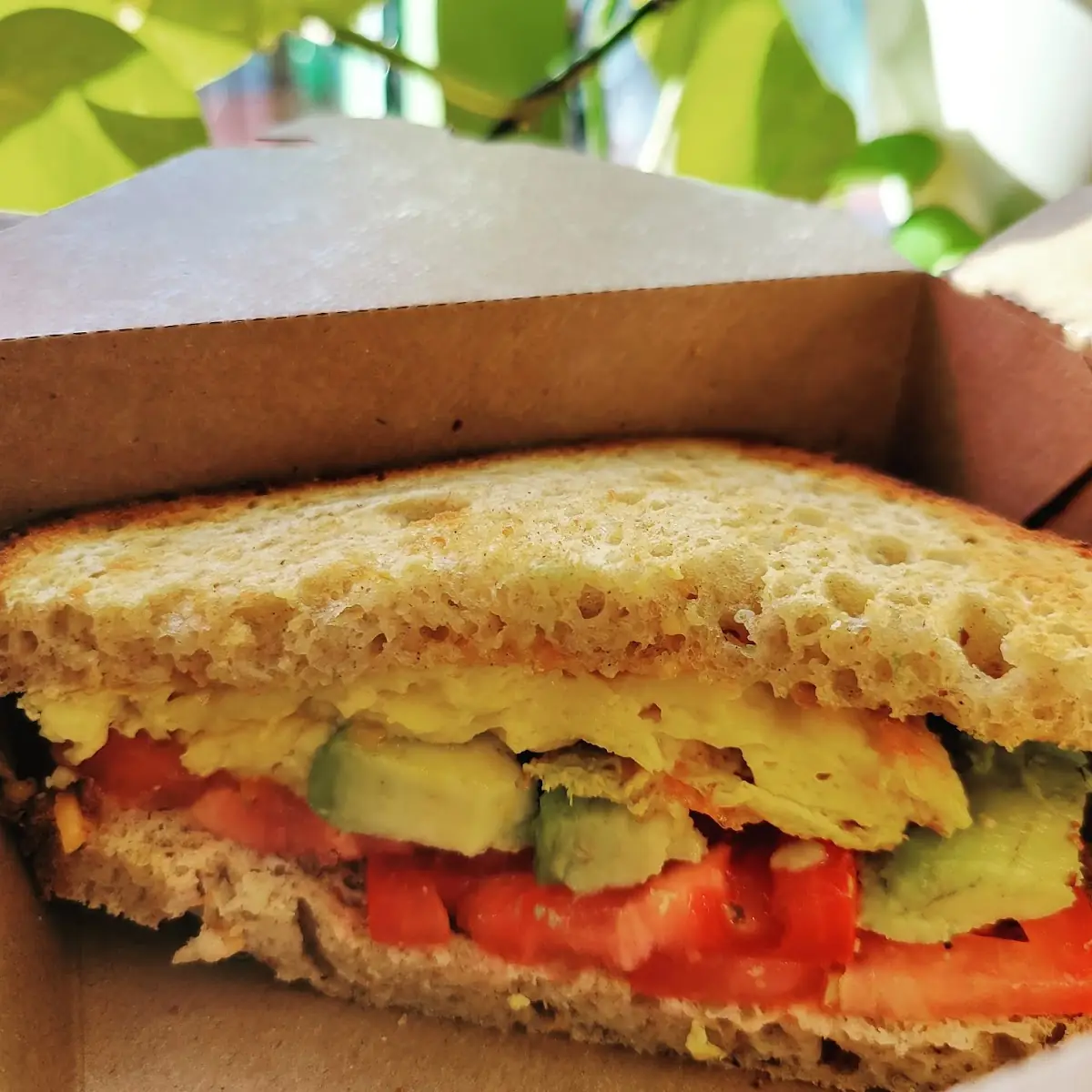 Breakfast Sandwich Avocado & Tomato V GF