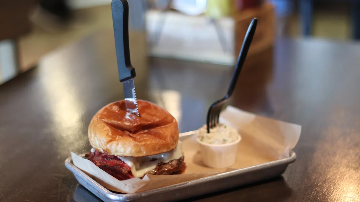 Pastrami Burger