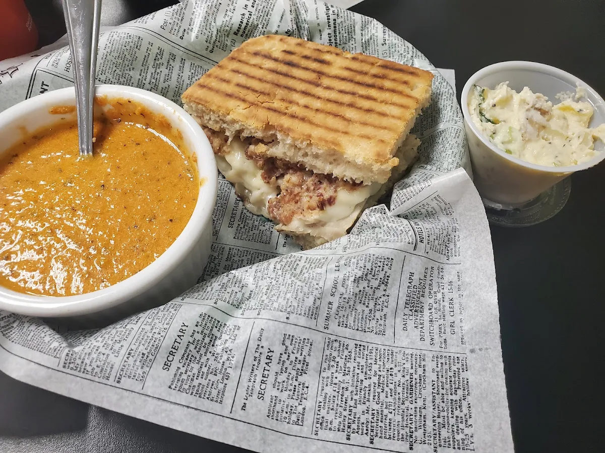 Tomato Basil Soup and Turkey Mona
