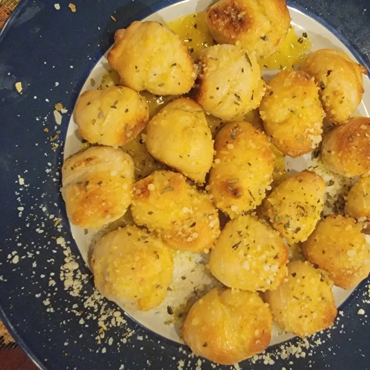 Garlic Knots