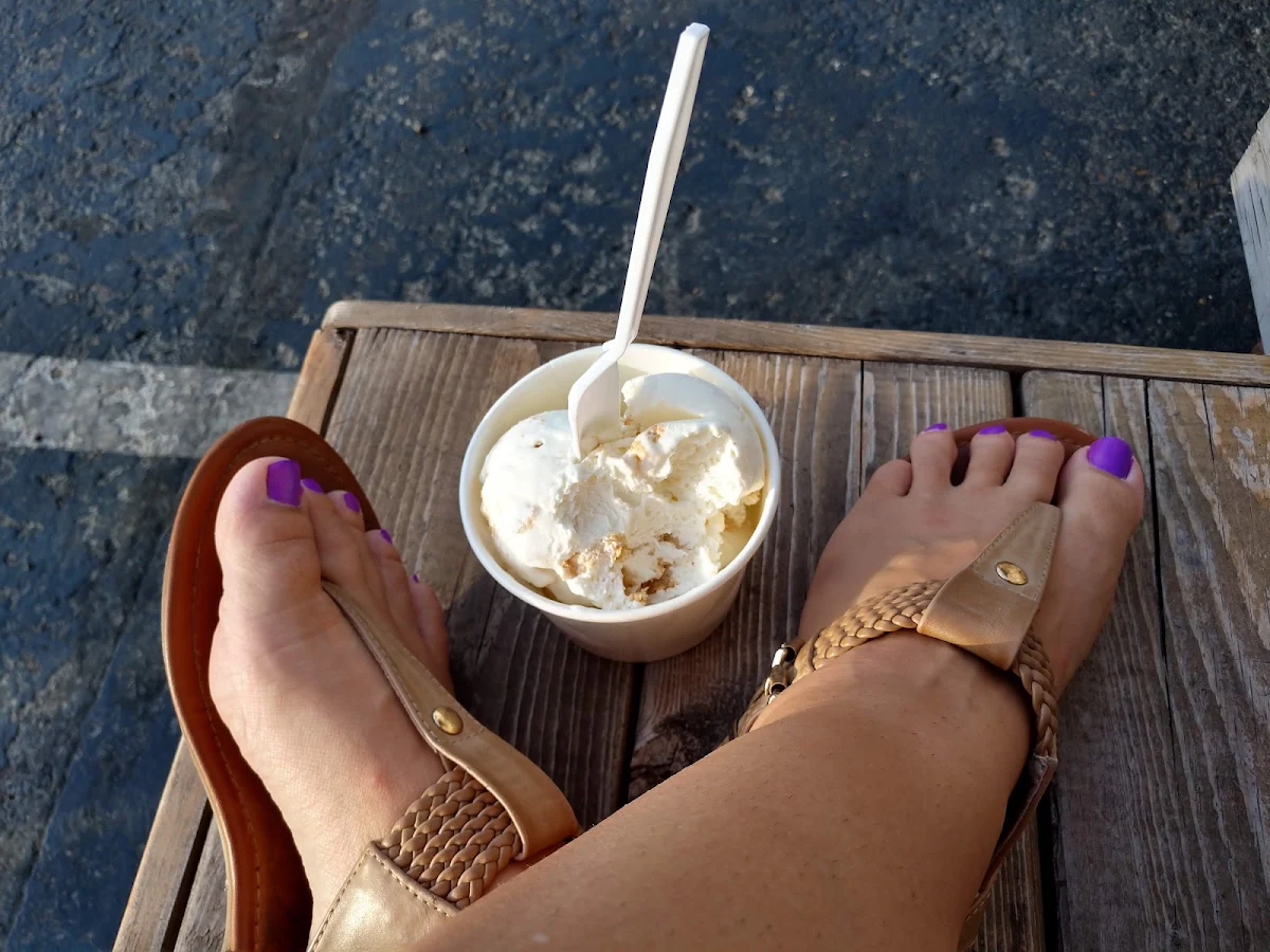 Apple Cobbler Ice Cream