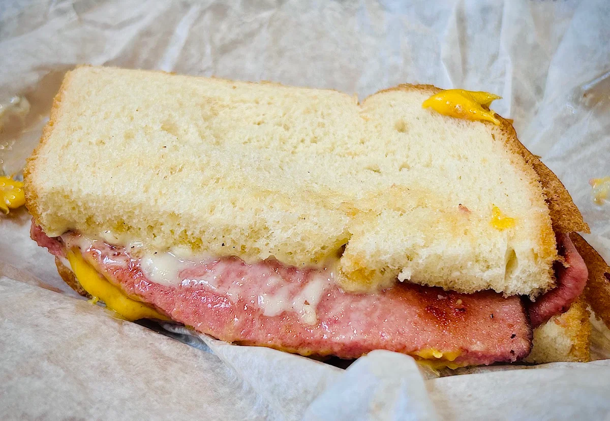 Bologna Sandwich