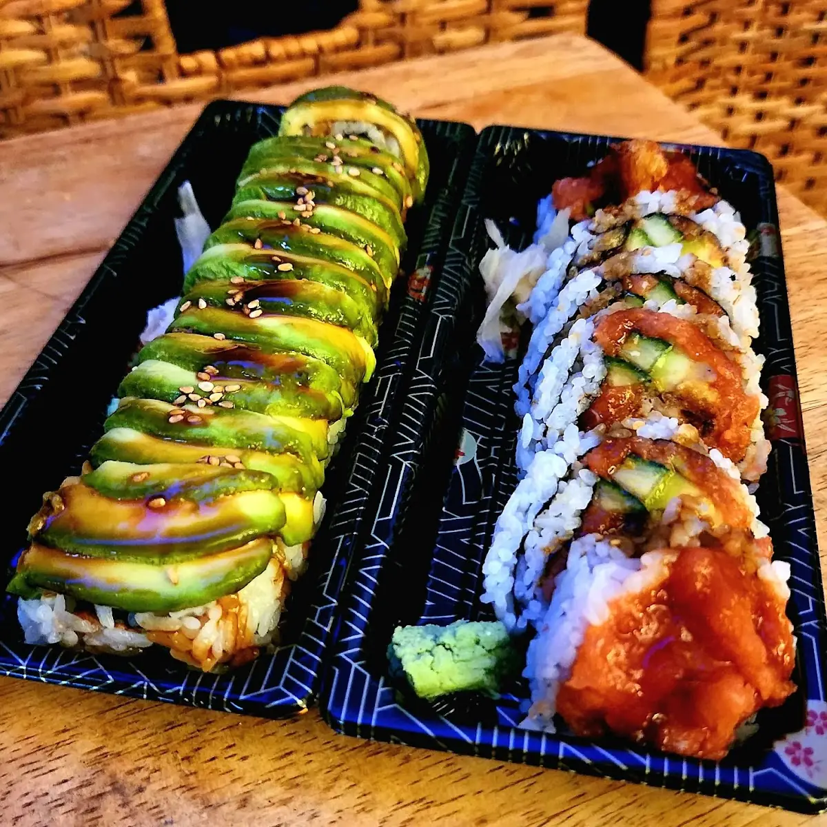 Tiger Roll and Dragon Roll