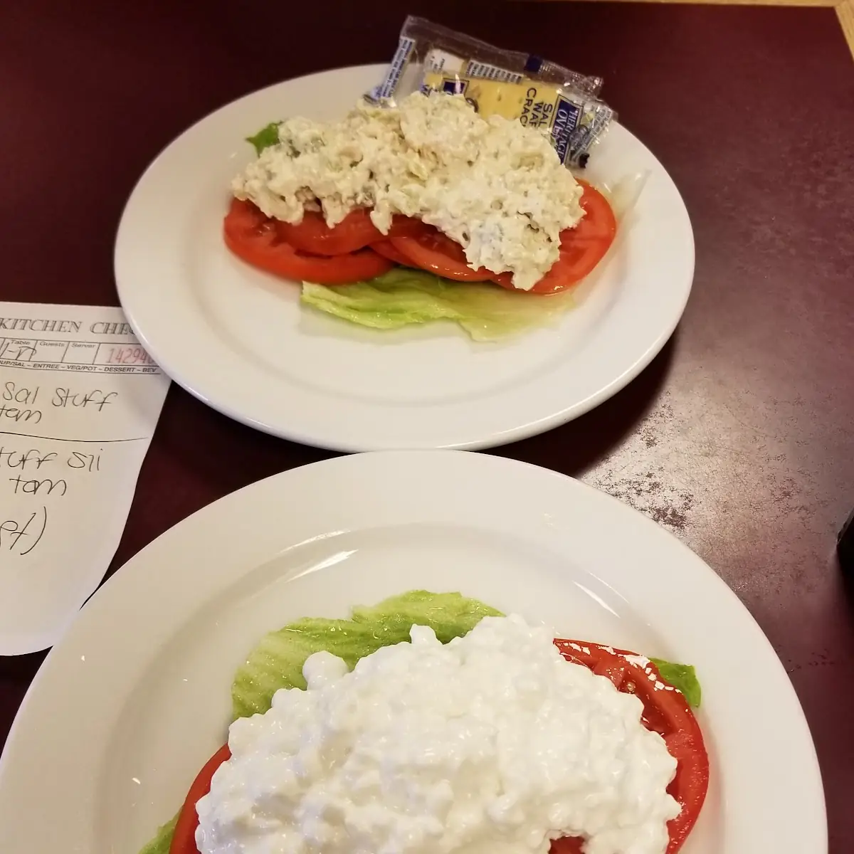 Cottage Cheese & Sliced Tomatoes