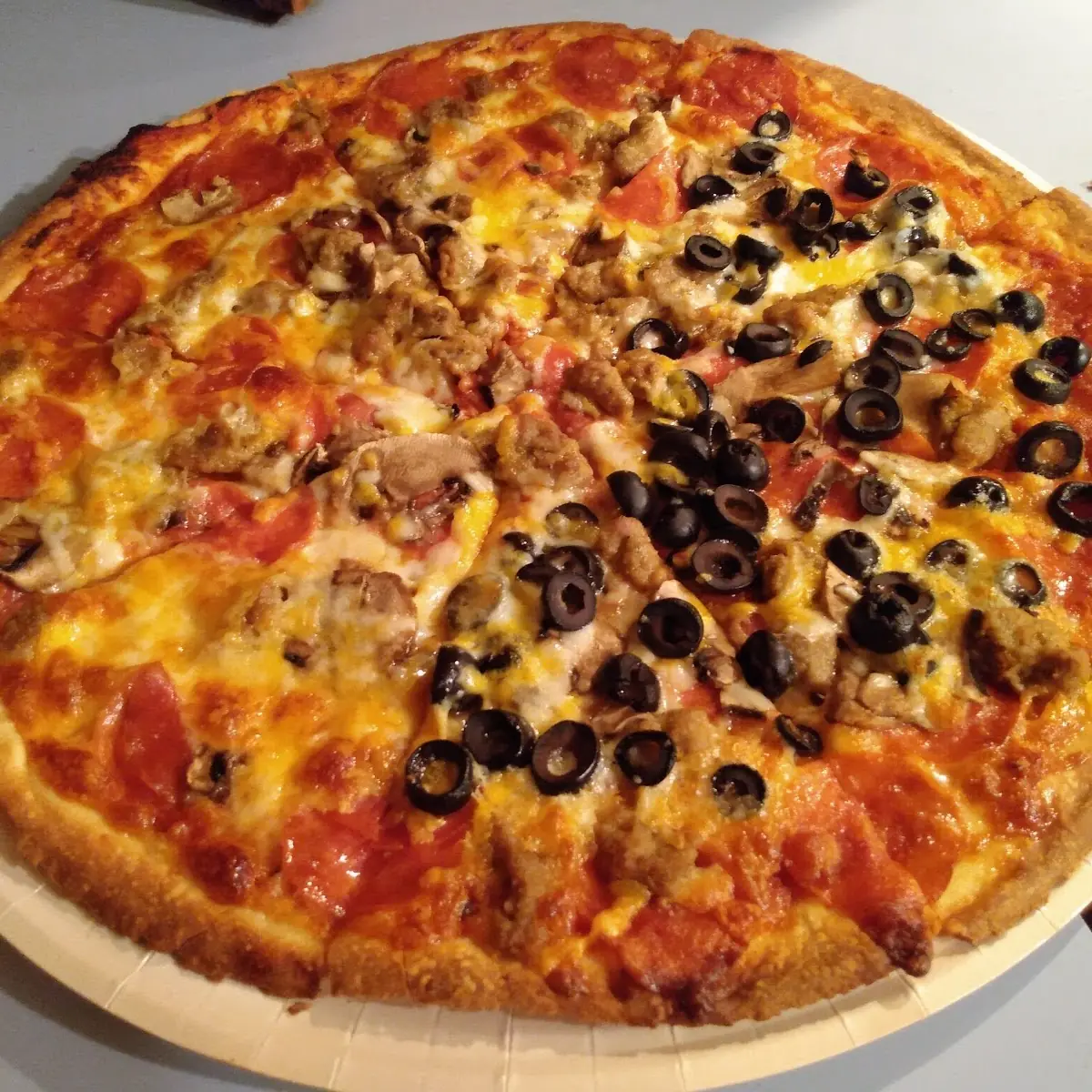 Cowboy Pizza on Thin Crust