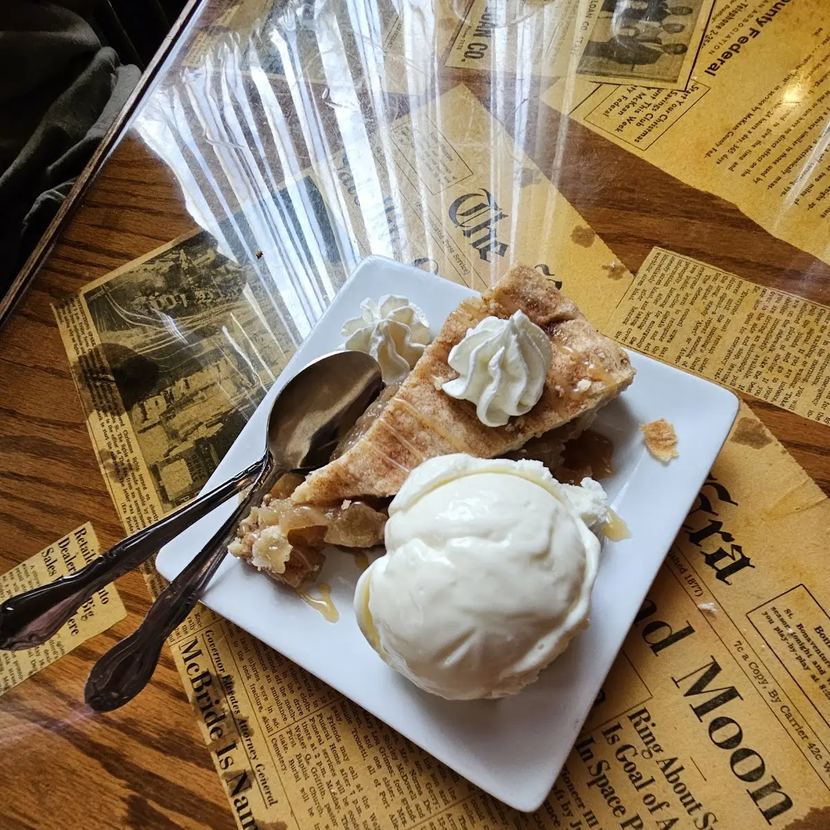 Apple Pie with Vanilla Ice Cream