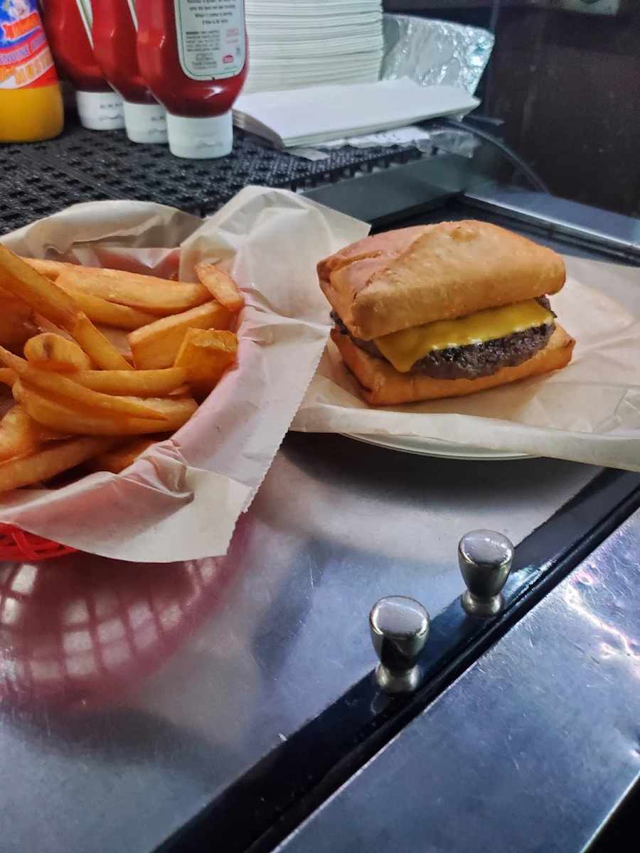 Pizza Puff Burger