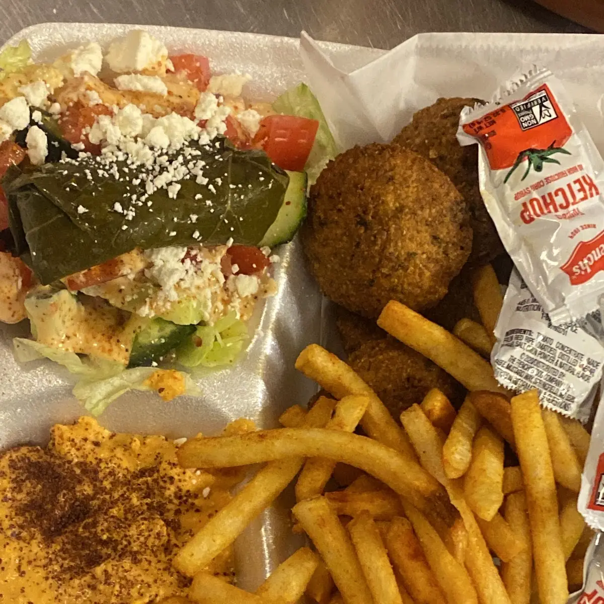 Falafel plate