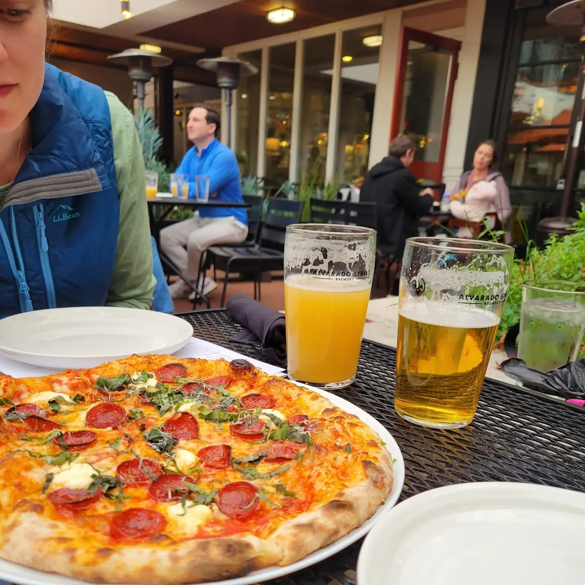 Old Town Pizza