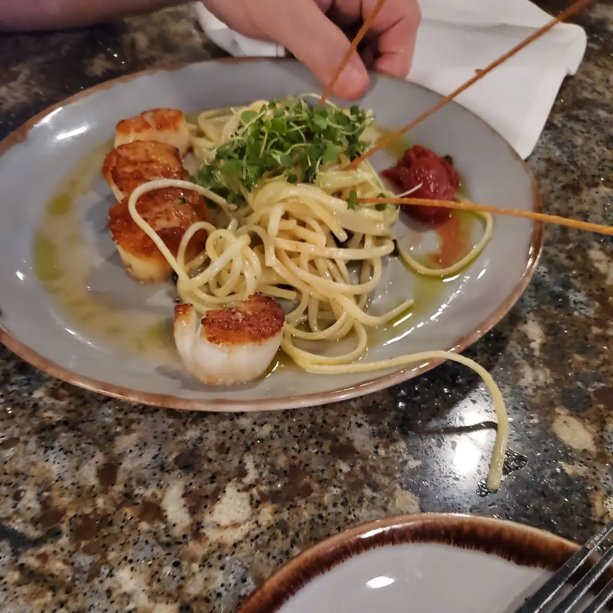 Scallops with Spaghetti Carbonara